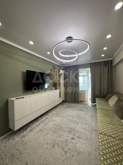 Продаю 4-комнатную квартиру, 75кв. м., этаж - 5/5, Белорусская.