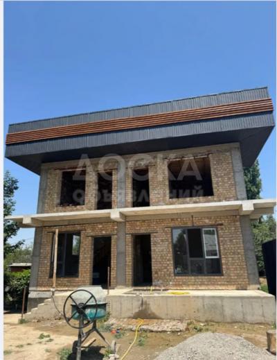 Продаю дом 5-ком. 210кв. м., этаж-2, 6,5-сот., стена кирпич, село восток.