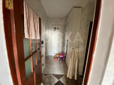 Продаю 3-комнатную квартиру, 76кв. м., этаж - 6/9, Манаса\Боконбаева.