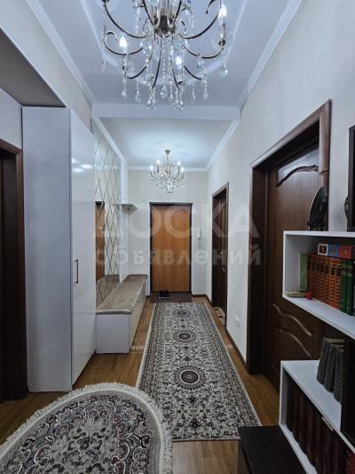 Продаю 2-комнатную квартиру, 96кв. м., этаж - 8/10, Панфилова 153.