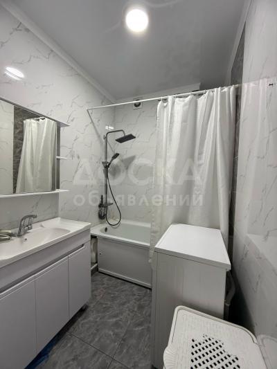 Продаю 3-комнатную квартиру, 84,40кв. м., этаж - 4/12, Фурманова/Манаса.