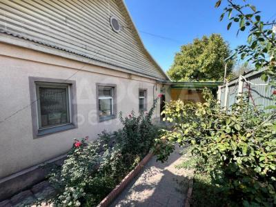 Продаю дом 4-ком. 90кв. м., этаж-1, 8.7-сот., стена кирпич, Целиноградская.