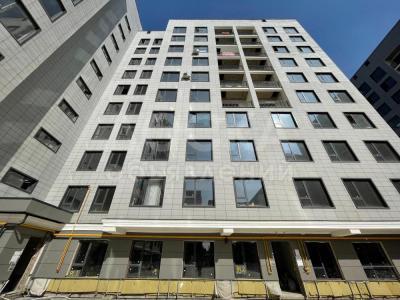 Продаю 2-комнатную квартиру, 62кв. м., этаж - 8/10, Горького/Алматинка.