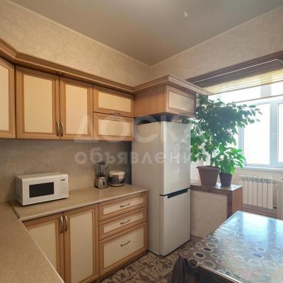 Продаю 2-комнатную квартиру, 49кв. м., этаж - 9/9, Карпинка/Токтогула.