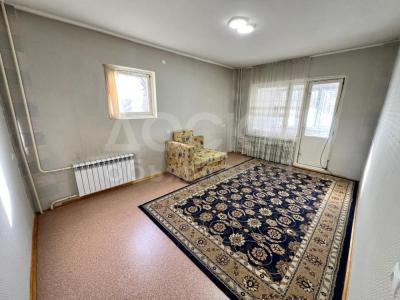 Продаю 1-комнатную квартиру, 40кв. м., этаж - 1/5, Аламедин-1.