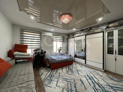 Продаю 2-комнатную квартиру, 48кв. м., этаж - 2/2, Ден Сяопина/Фучика.