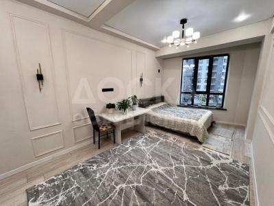 Продаю 1-комнатную квартиру, 47кв. м., этаж - 5/14, асанбай.