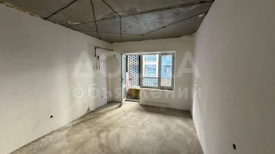 Продаю 2-комнатную квартиру, 54кв. м., этаж - 1/9, Горького/Алматинка.