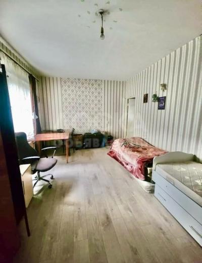 Продаю 1-комнатную квартиру, 25кв. м., этаж - 1/5, мега комфорт .