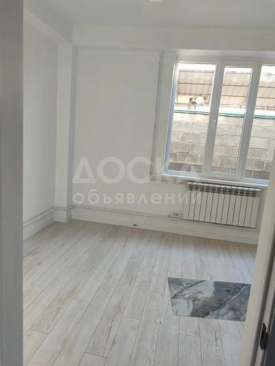 Сдаю 1-комнатную квартиру, 35кв. м., этаж - 2/2, Кок-Жар.