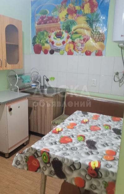 Сдаю 1-комнатную квартиру, 34кв. м., этаж - 1/1, Шлагбаум.