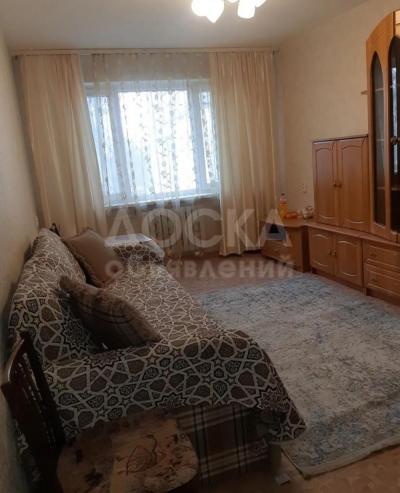 Сдаю 1-комнатную квартиру, 34кв. м., этаж - 1/4, 4 мкр.