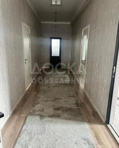 Сдаю 1-комнатную квартиру, 35кв. м., этаж - 1/2, аламединский рынок.