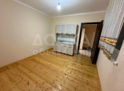 Сдаю 1-комнатную квартиру, 35кв. м., этаж - 1/2, пишпек.