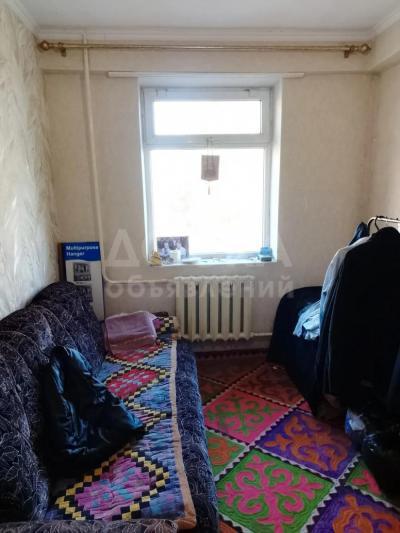 Сдаю 1-комнатную квартиру, 34кв. м., этаж - 1/2, Аламединский рынок.