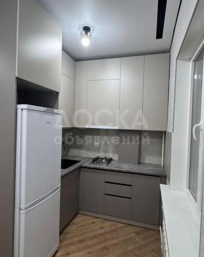 Сдаю 1-комнатную квартиру, 45кв. м., этаж - 4/5, Аламедин 1.