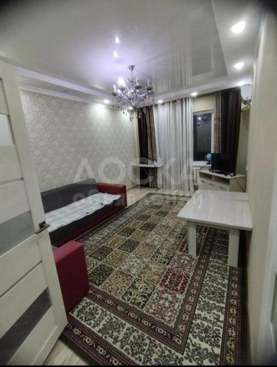 Сдаю 2-комнатную квартиру, 35кв. м., этаж - 3/5, умуталиева боконбаева.