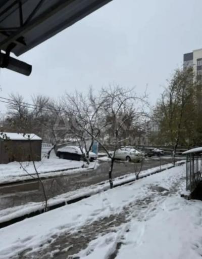 Сдаю 1-комнатную квартиру, 35кв. м., этаж - 1/5, айни.