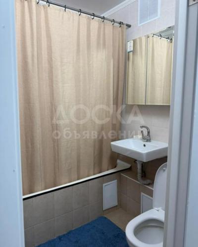 Сдаю 1-комнатную квартиру, 35кв. м., этаж - 8/9, 12мкр.