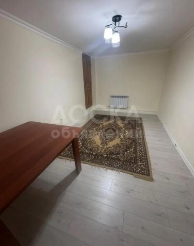 Сдаю 2-комнатную квартиру, 34кв. м., этаж - 1/1, Ак-Орго ж/м.