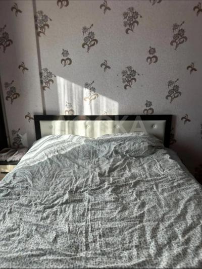 Сдаю 1-комнатную квартиру, 34кв. м., этаж - 1/1, 8 мкр.