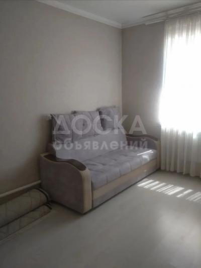 Сдаю 1-комнатную квартиру, 34кв. м., этаж - 1/1, аламединский рынок.