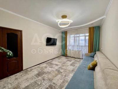 Продаю 2-комнатную квартиру, 61кв. м., этаж - 9/9, тунгуч.