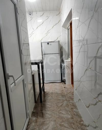 Сдаю 1-комнатную квартиру, 34кв. м., этаж - 1/1, аламединский рынок.