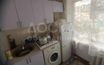 Сдаю 1-комнатную квартиру, 35кв. м., этаж - 3/4, 4 гор больница.