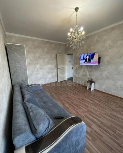 Сдаю 1-комнатную квартиру, 35кв. м., этаж - 6/9, шопокова боконбаева.