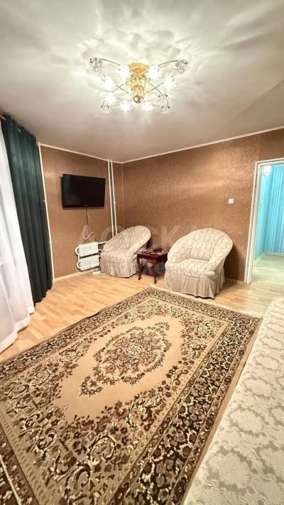 Сдаю 1-комнатную квартиру, 35кв. м., этаж - 7/9, 5 мкрн.