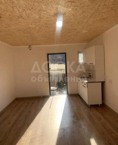 Сдаю 2-комнатную квартиру, 40кв. м., этаж - 1/2, 7мкр.