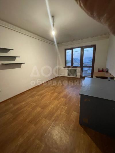 Сдаю 1-комнатную квартиру, 20кв. м., этаж - 2/3, Шлагбаум.