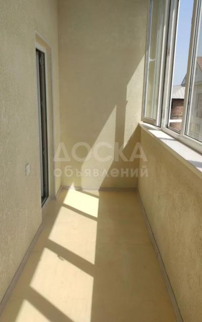 Сдаю 1-комнатную квартиру, 34кв. м., этаж - 2/2, кара жыгач.