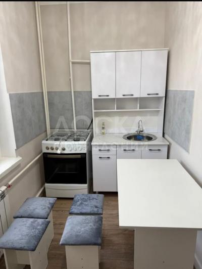 Сдаю 1-комнатную квартиру, 34кв. м., этаж - 2/9, орто сайский рынок.