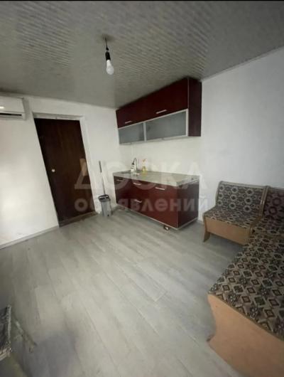 Сдаю 2-комнатную квартиру, 34кв. м., этаж - 1/1, аламединский рынок.