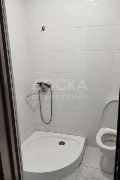 Сдаю 1-комнатную квартиру, 34кв. м., этаж - 1/1, кара жыгач.