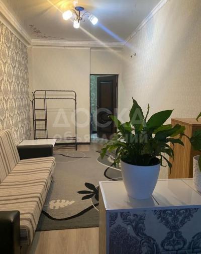 Сдаю 1-комнатную квартиру, 25кв. м., этаж - 1/1, верхний джал .