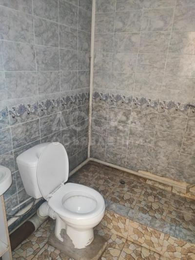 Сдаю 1-комнатную квартиру, 35кв. м., этаж - 1/1, Ак-Орго ж/м.