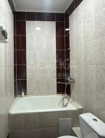 Сдаю 2-комнатную квартиру, 35кв. м., этаж - 2/9, аламединский рынок.