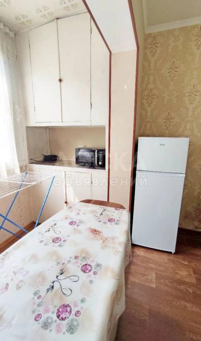 Сдаю 1-комнатную квартиру, 34кв. м., этаж - 4/9, Аламедин 1.