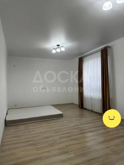 Сдаю 1-комнатную квартиру, 25кв. м., этаж - 1/2, ала тоо.