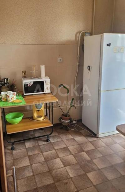 Сдаю 1-комнатную квартиру, 35кв. м., этаж - 5/9, восток-5 мкр.