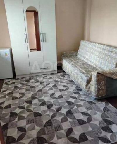 Сдаю 1-комнатную квартиру, 25кв. м., этаж - 1/2, рабочий городок.