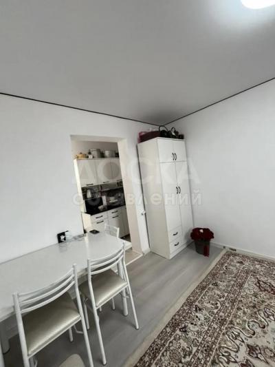 Сдаю 1-комнатную квартиру, 25кв. м., этаж - 1/2, военно-антановка.