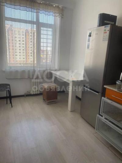 Сдаю 1-комнатную квартиру, 34кв. м., этаж - 6/6, Джал.