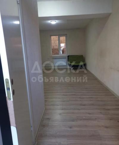 Сдаю 1-комнатную квартиру, 34кв. м., этаж - 1/1, Аламединский рынок.