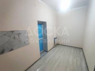 Продаю дом 2-ком. 74кв. м., этаж-1, 3.5-сот., стена кирпич, с. Пригородное, Ынтымак\Нижняя.