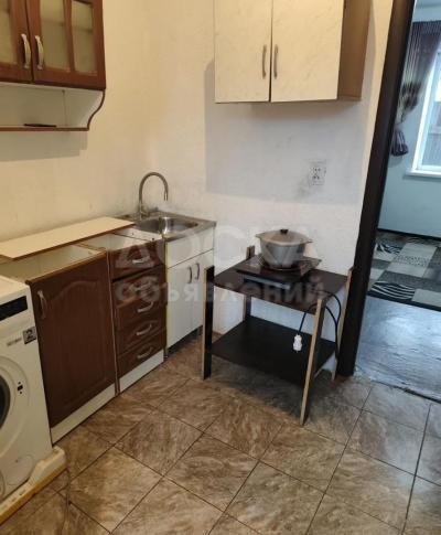 Сдаю 1-комнатную квартиру, 35кв. м., этаж - 1/1, Ак Орго ж/м.