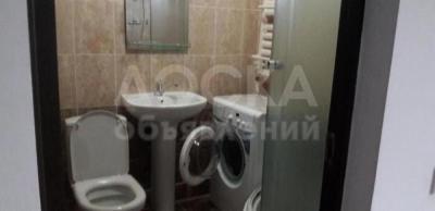 Сдаю 1-комнатную квартиру, 35кв. м., этаж - 2/2, рабочий городок.